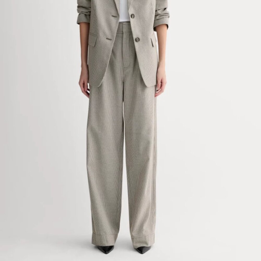 *NWT* Everlane The Draper Pleated Pant, Buttersmooth Deep Taupe Mini Gingham